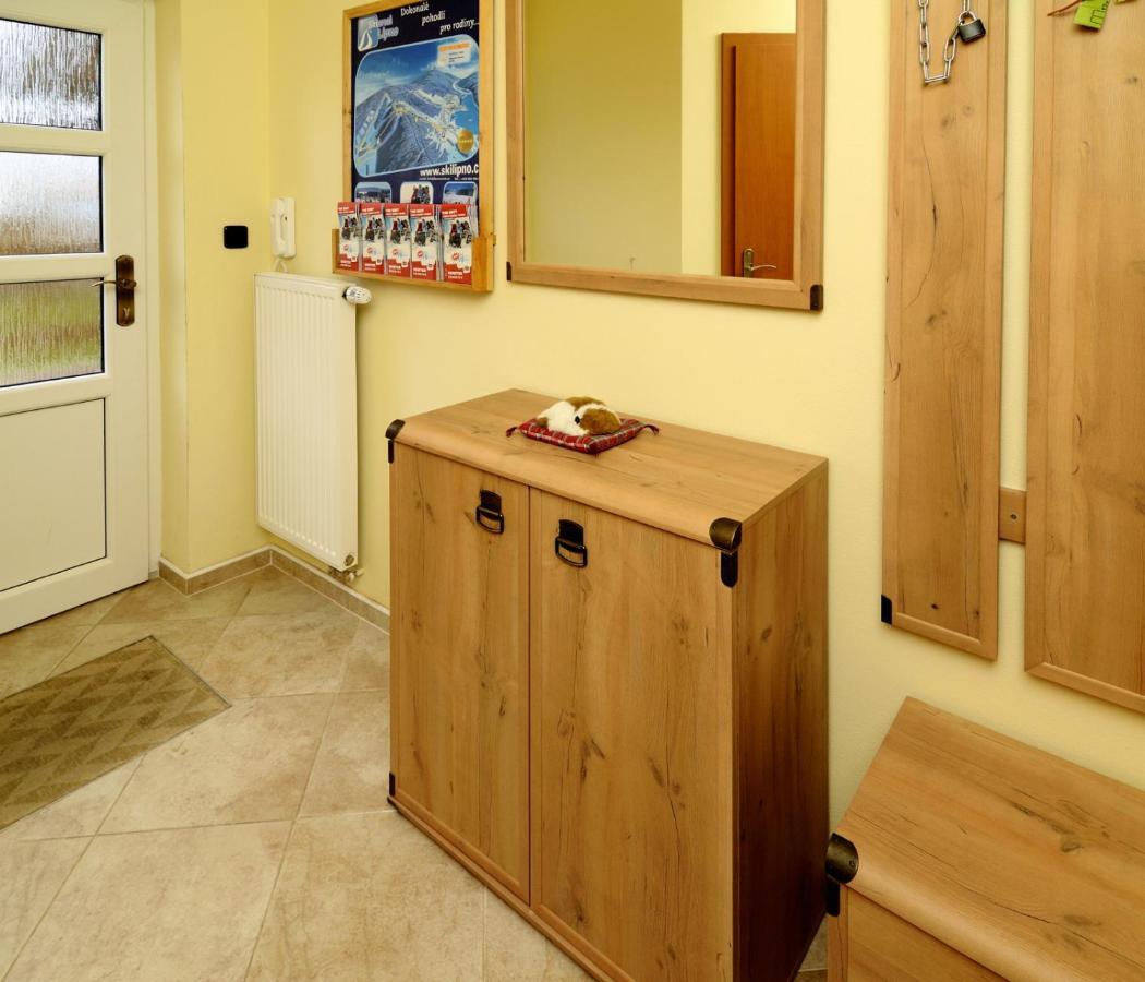 Petr-A Villa Frymburk Room photo